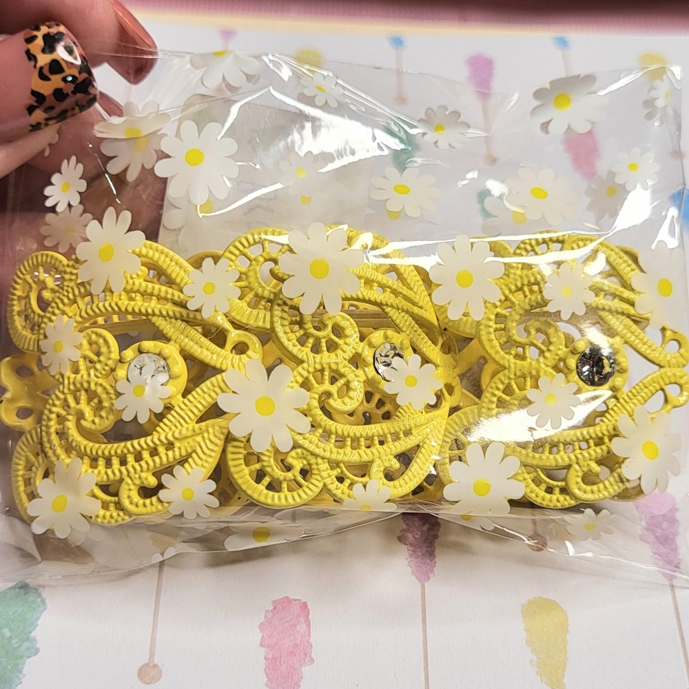 Yellow Lace Metal Stretch Bracelet With Rhinestones.